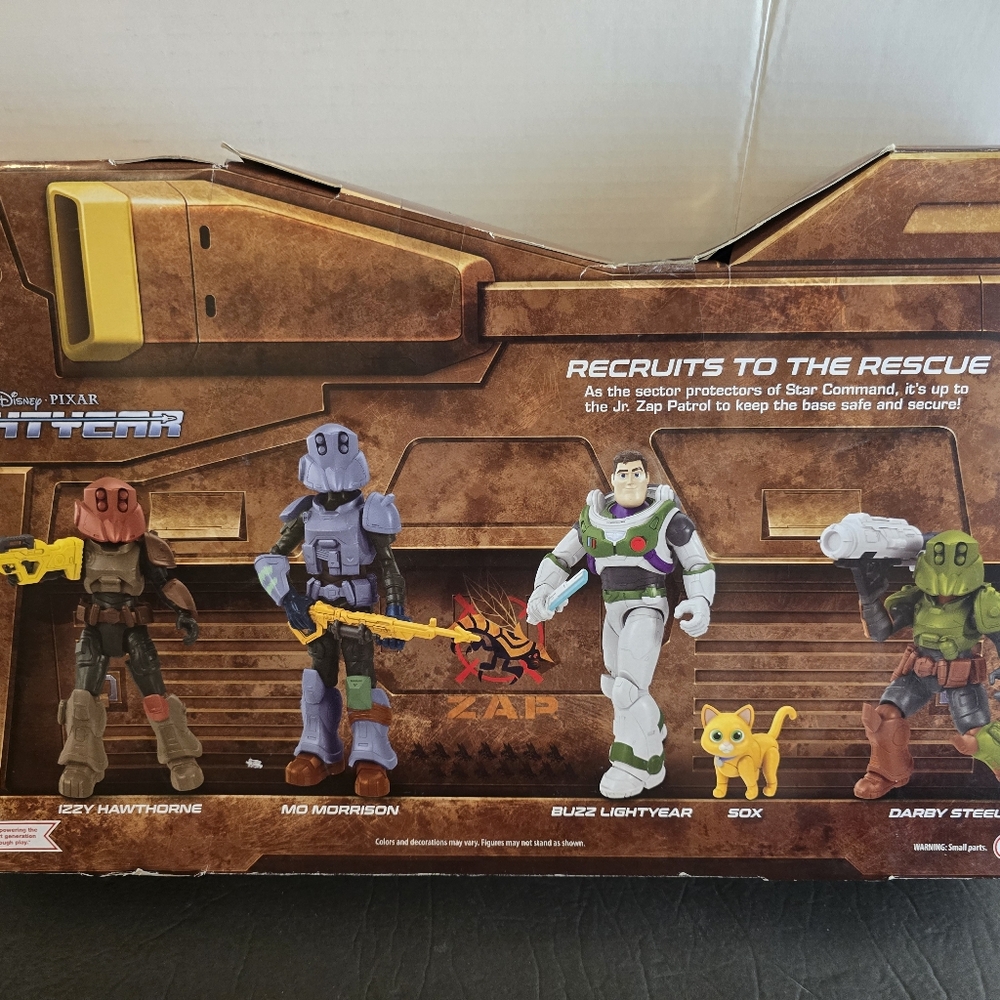 2021 Disney Pixar Lightyear Recruits To The Rescue 4-Pack Action Figures NIB - Picture 4 of 5
